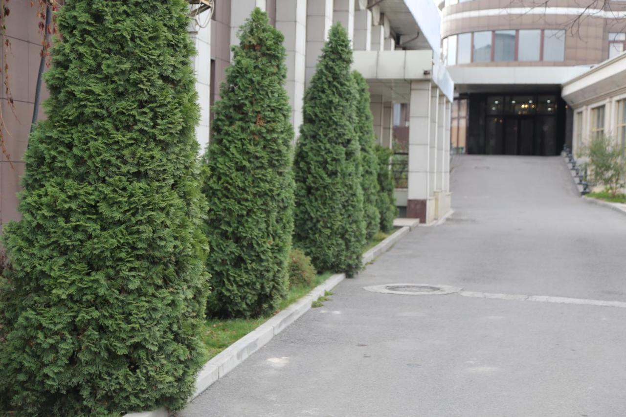 Maryotel Lebedinovka Exterior photo